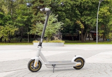 Recenze: elektrokoloběžka Ninebot by Segway Kickscooter MAX G30