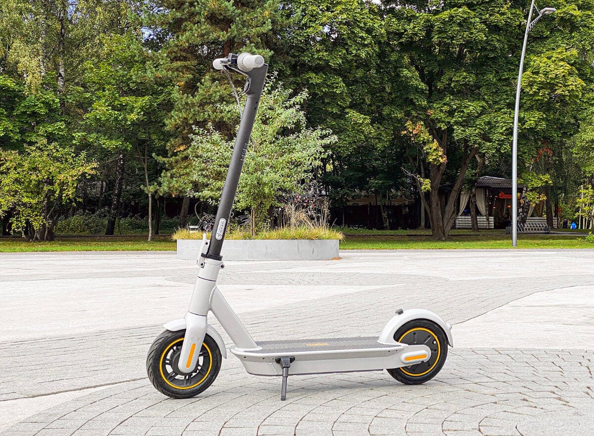 Recenze: elektrokoloběžka Ninebot by Segway Kickscooter MAX G30