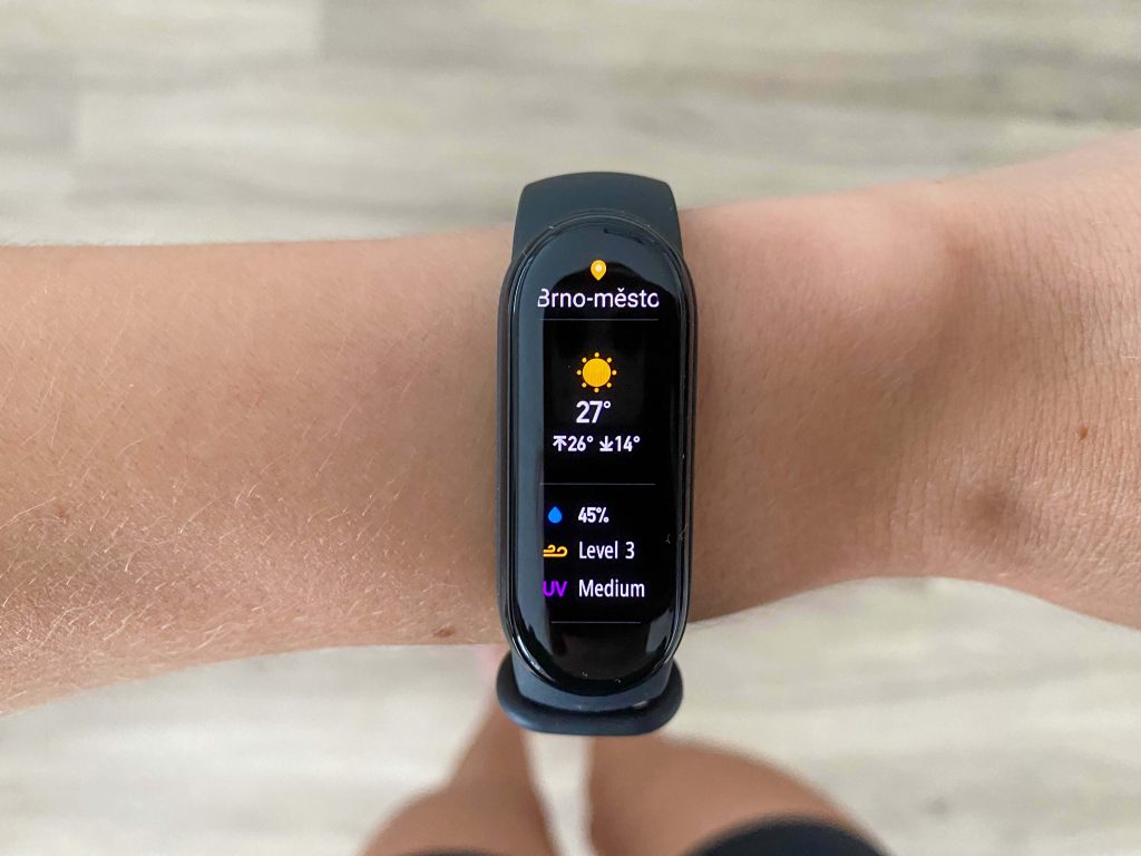 Úhlopříčka displeje 1,56” – Xiaomi Mi Band 6