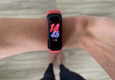 Recenze: fitness náramek Samsung Galaxy Fit 2