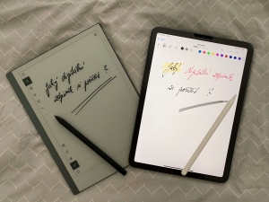 Jak vybrat digitální zápisník: iPad Air 5 2022 s Apple pencil vs. reMarkable 2