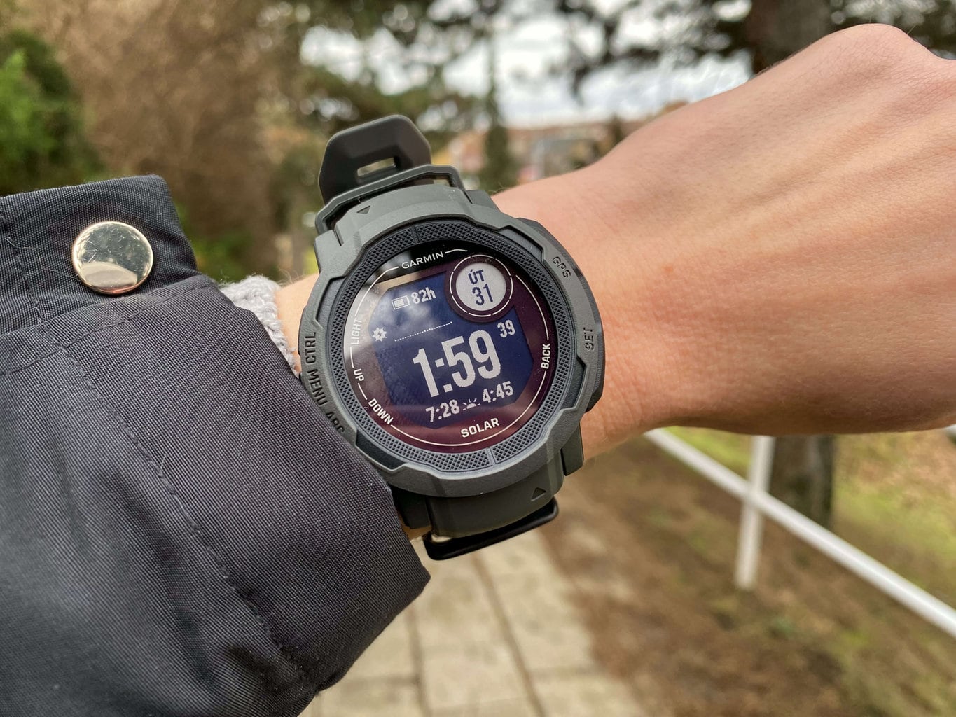 Recenze: chytré hodinky Garmin Instinct 2 Solar