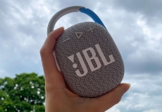 Recenze: bluetooth reproduktor JBL Clip 4