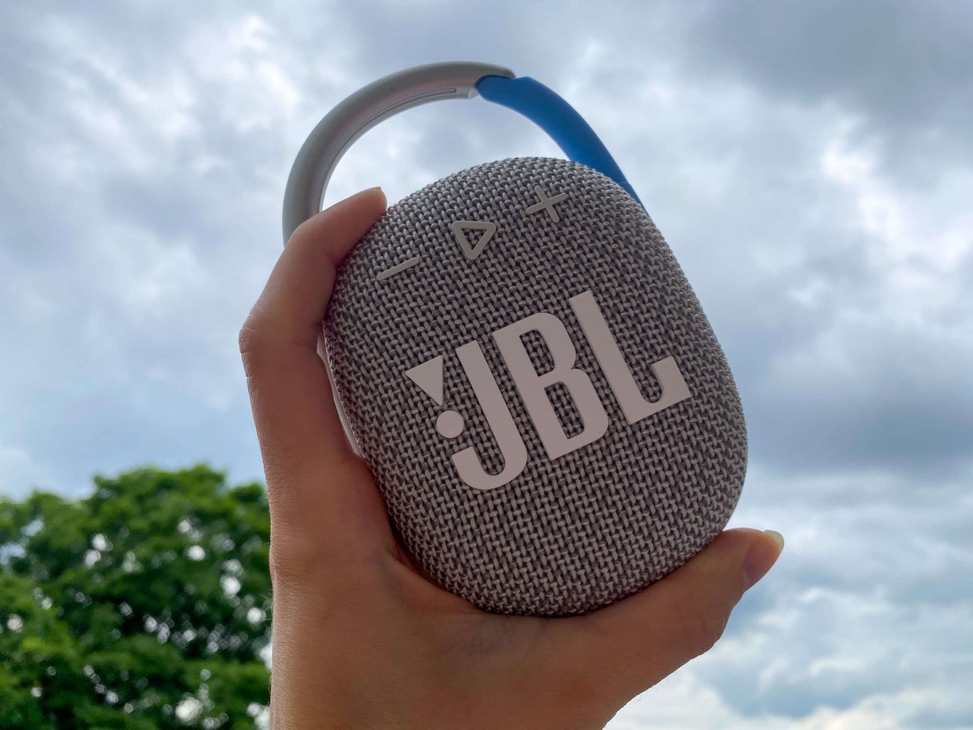 Recenze: bluetooth reproduktor JBL Clip 4