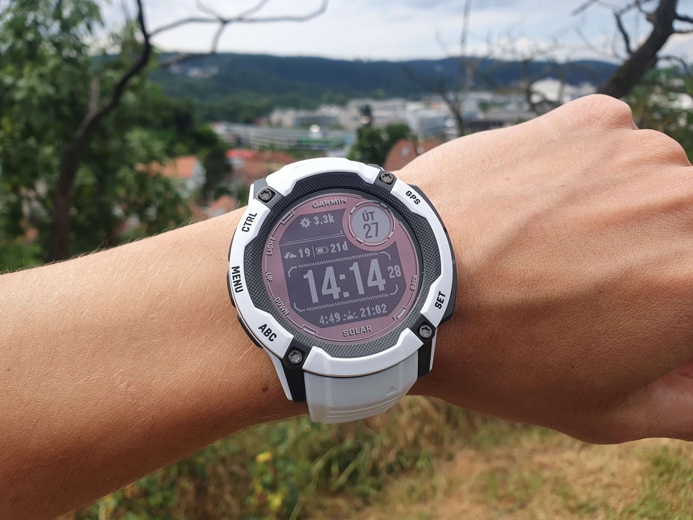 Recenze: chytré hodinky Garmin Instinct 2X Solar