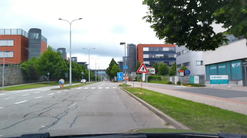 Kvalita obrazu poráží některé autokamery