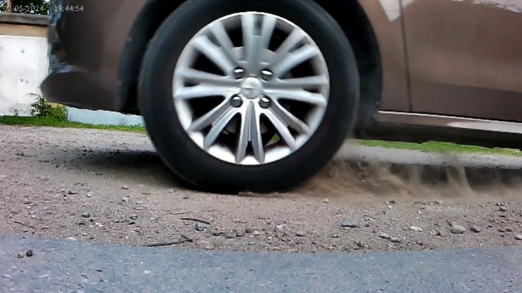 Zpomalené snímání je dostupné pouze v nižším rozlišení