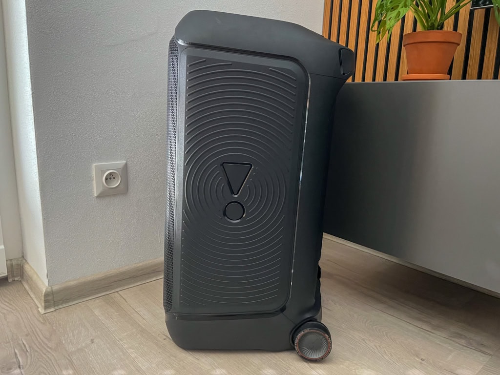 Typický motiv JBL