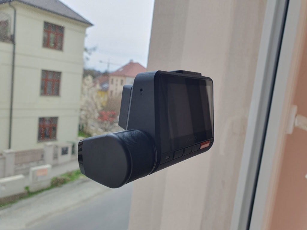 Rozsah úhlu je kolem 30° na obě strany