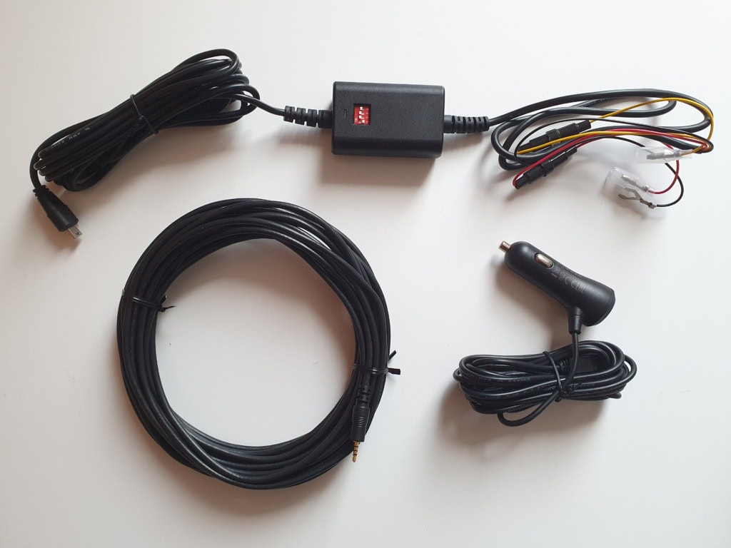 Ve výbavě naleznete hardwire sadu