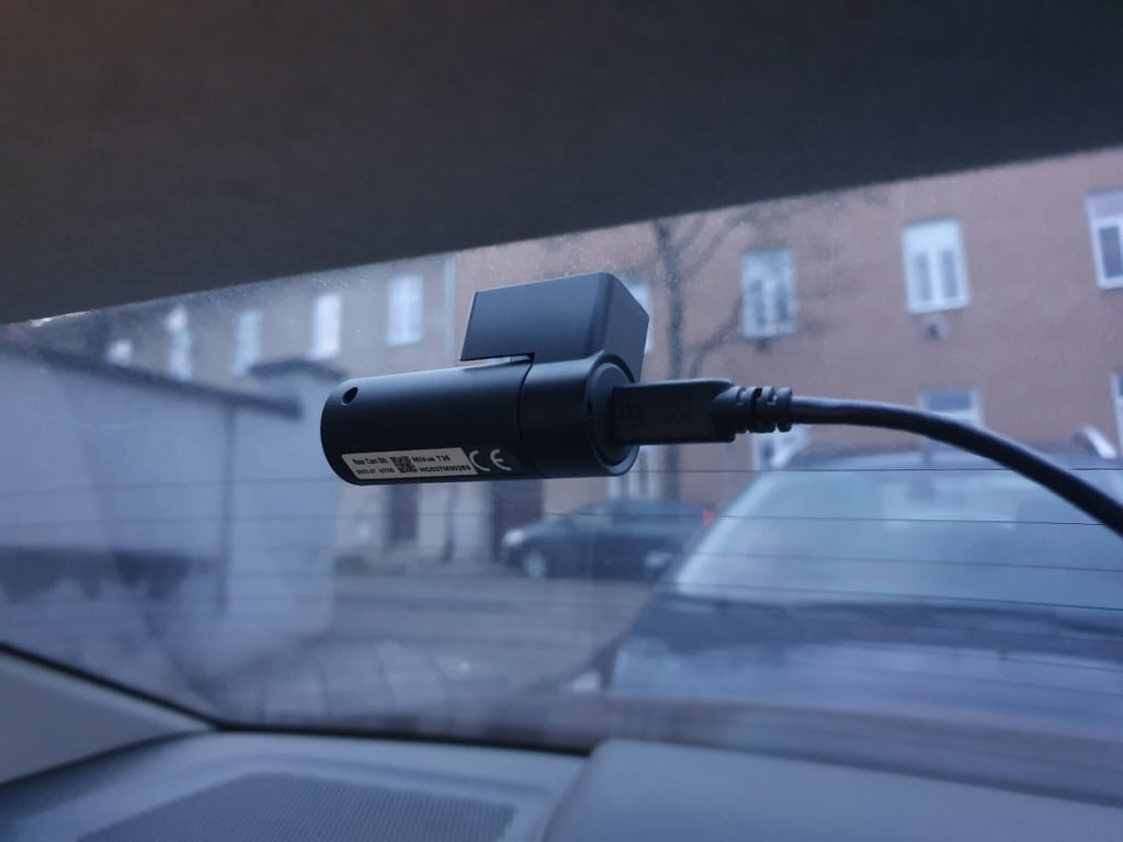 Montáž zadní kamery zvládnete levou zadní