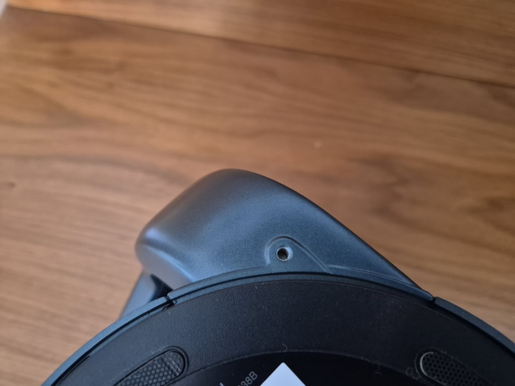 Při statické instalaci lze využít i druhý otvor se závit pro lepší zafixování v pevné poloze
