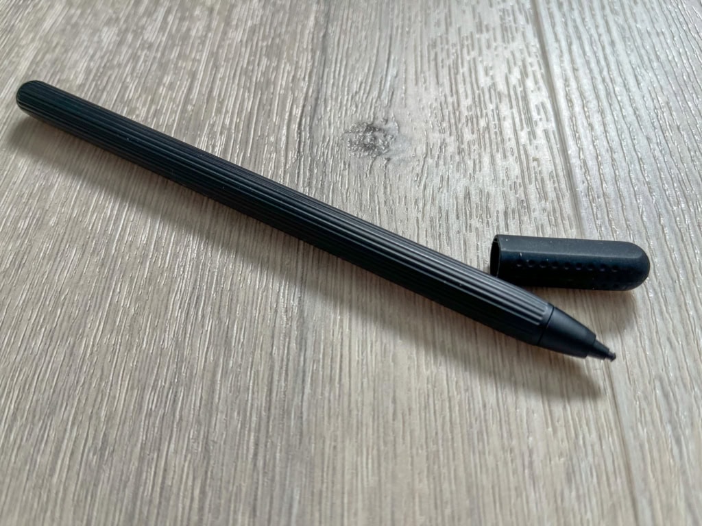 Stylus má ochranný kryt