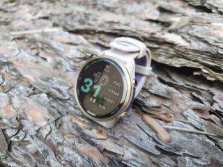 Recenze: chytré hodinky Garmin Forerunner 970
