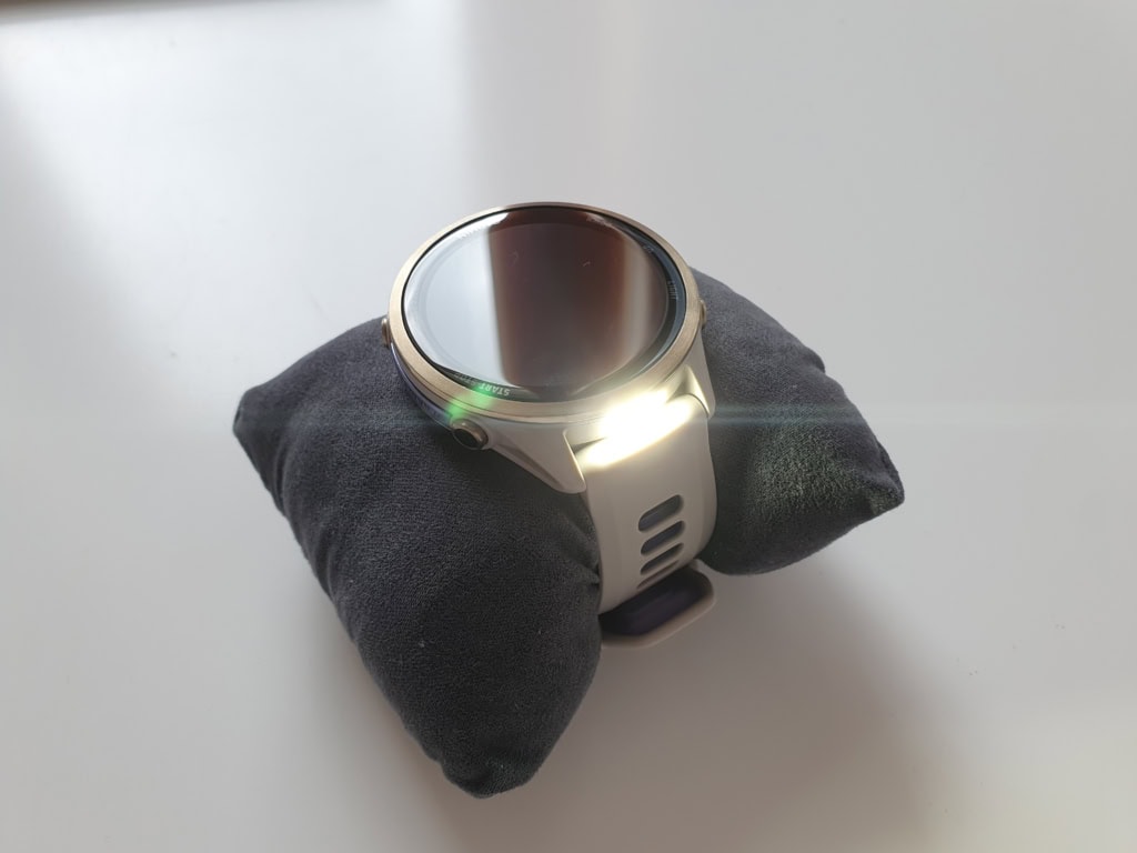 LED svítilna s bohatým využitím