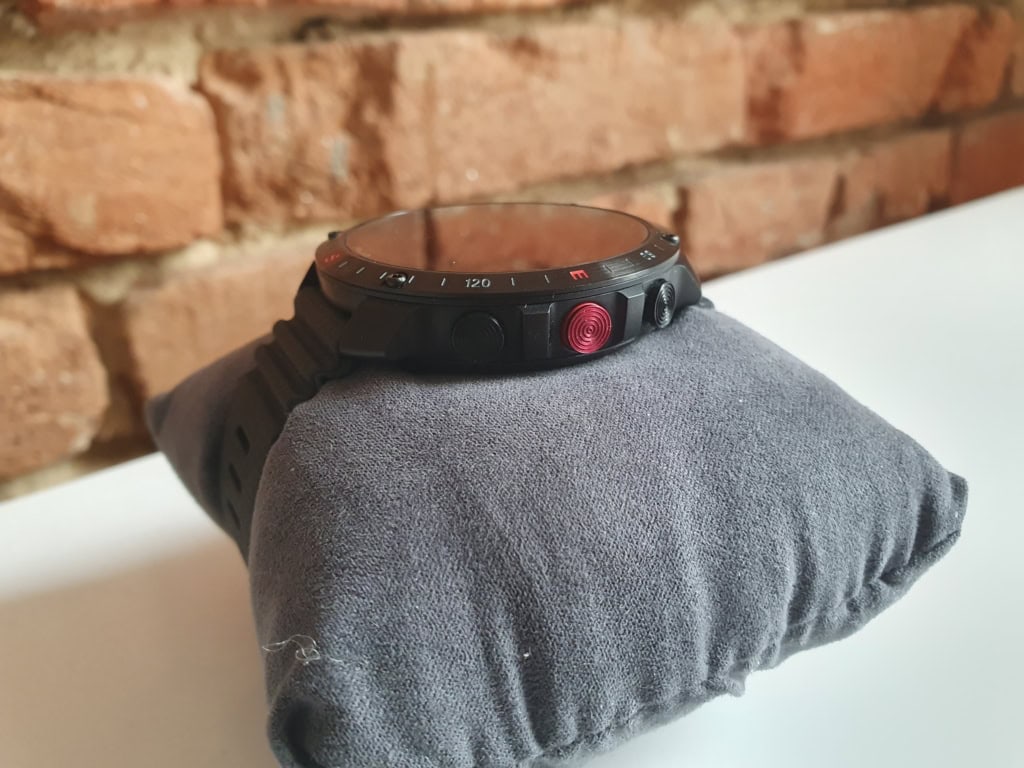 Ergonomická tlačítka. (Foto: Martin Dajča)