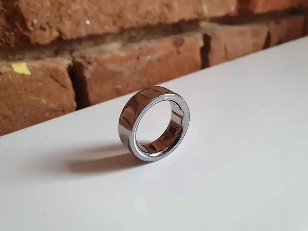 Prsten připomíná šperk. (Foto: Martin Dajča)