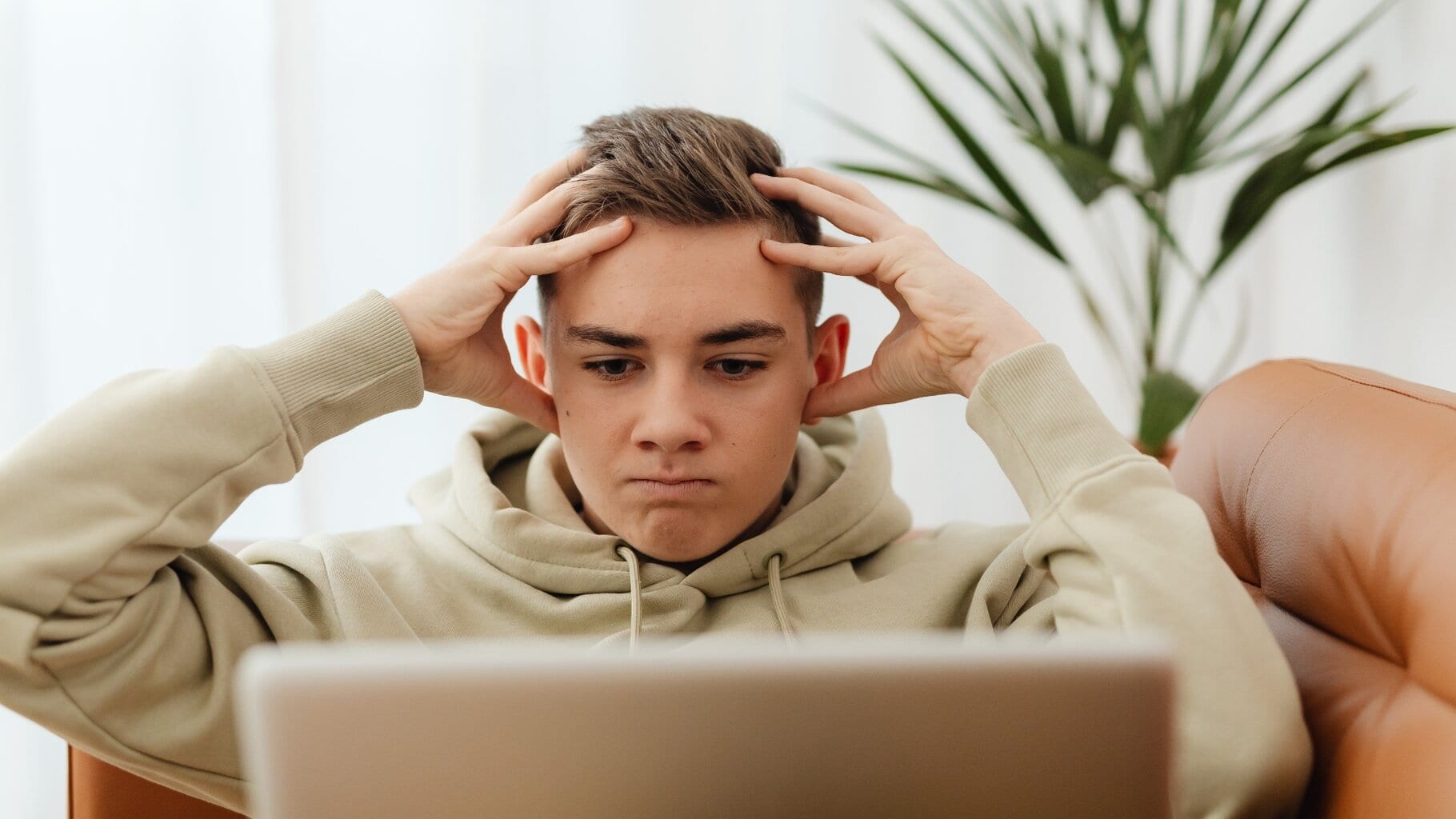 Všechny hodinky Garmin za 2 000 Kč? Pozor na falešný e-shop, který míří na Čechy