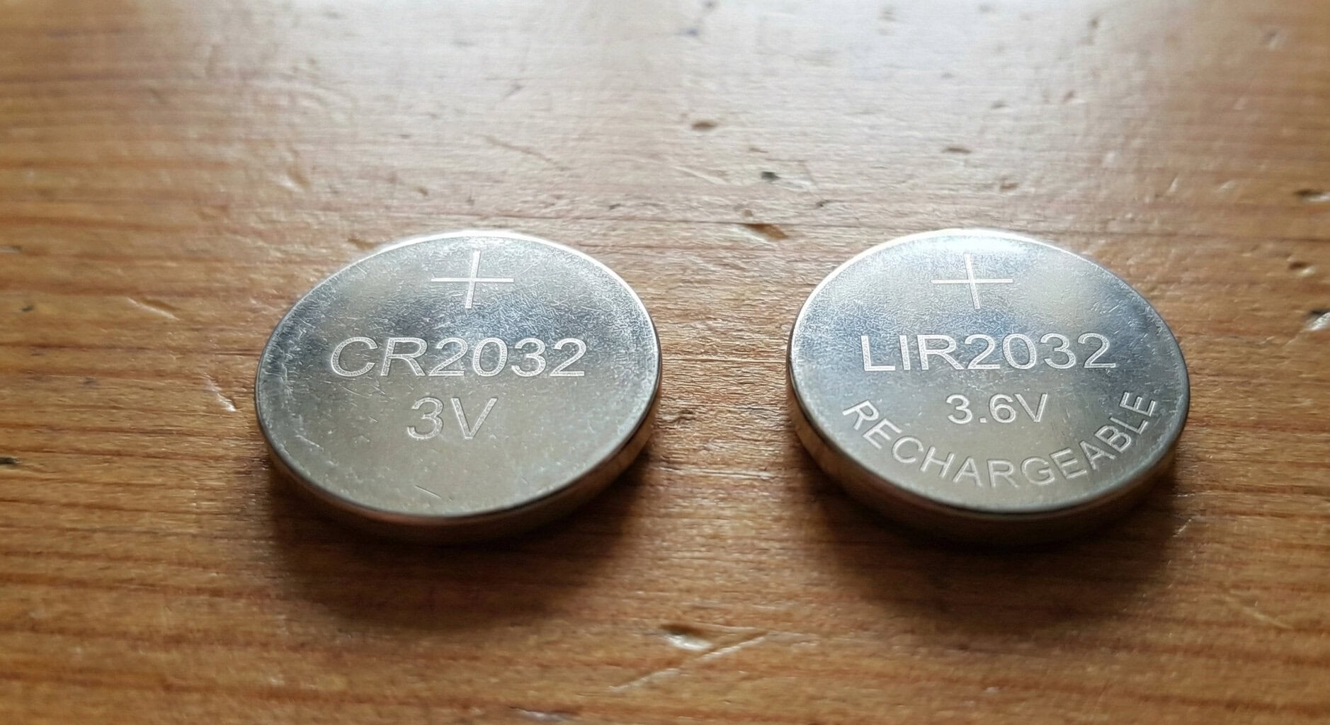 Knoflíkové baterie z Kauflandu jsou geniální: Mají USB-C nabíječku, vydrží věčnost