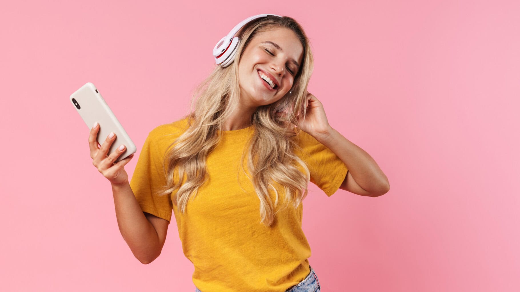 Action nabízí značkový Bluetooth reproduktor: Stojí pár stovek a hraje 20 hodin v kuse