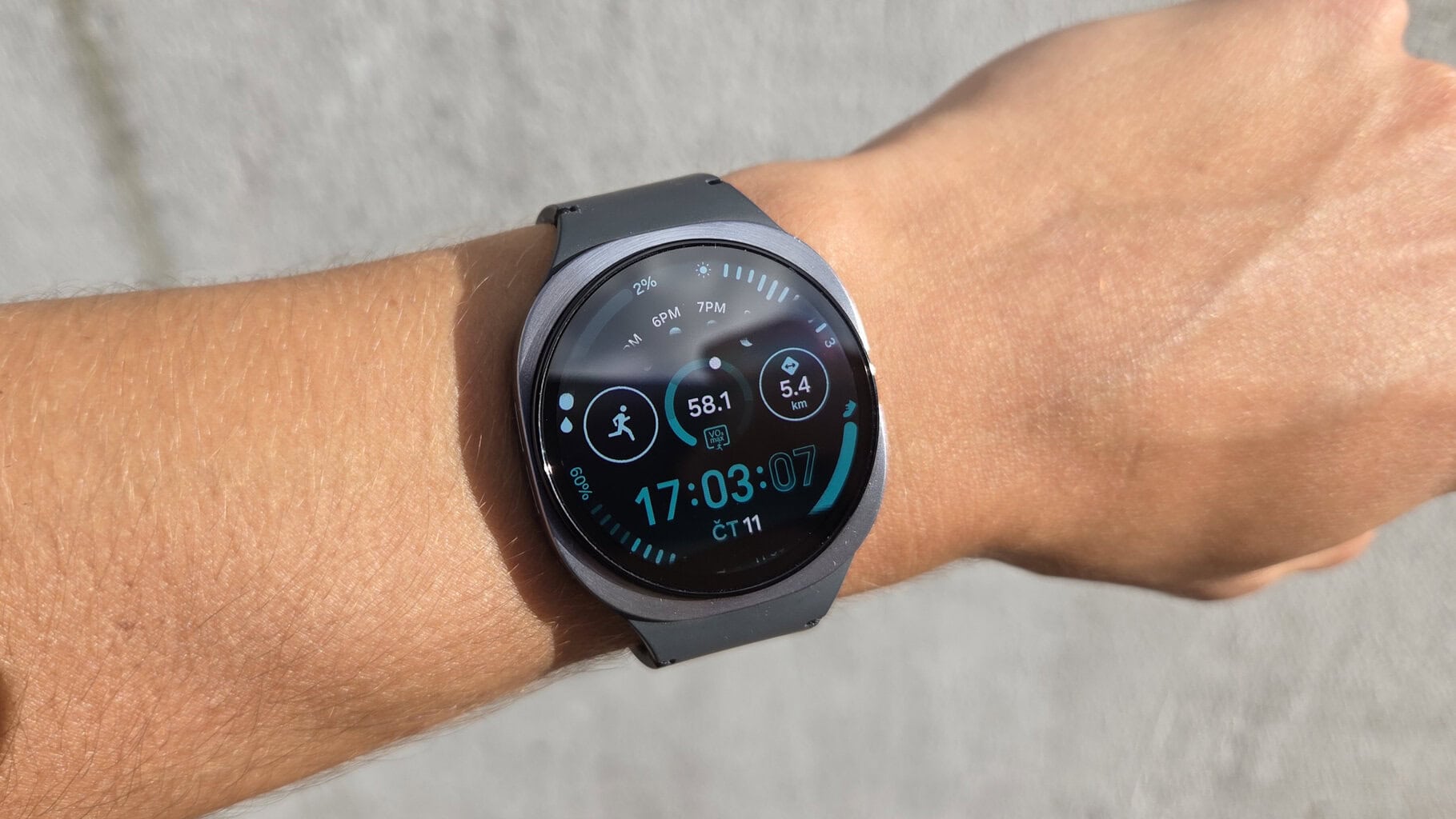 Brutální sleva na Samsung Galaxy Watch: Jak získat prémiové hodinky za směšnou cenu