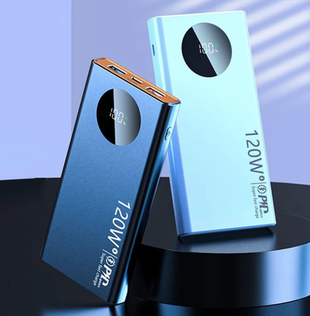 Powerbanky s kapacitou 50 000 mAh a výkonem 120 W z Kauflandu. (Foto: Oficiální materiály distributora)