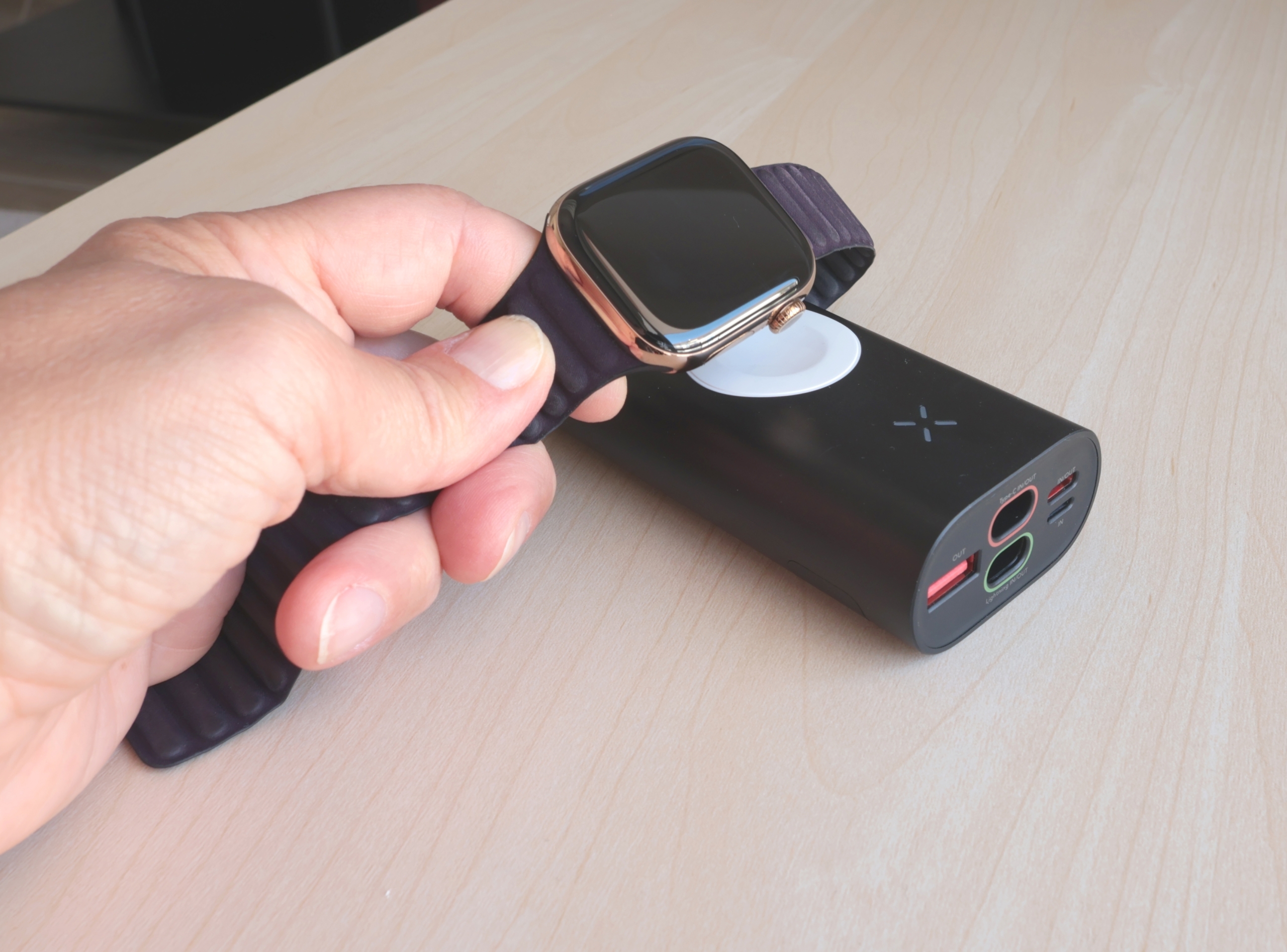 Za drahé chytré hodinky utrácí Češi zbytečně: Tyto 3 levné modely (2026) jsou stejné, jako značková konkurence