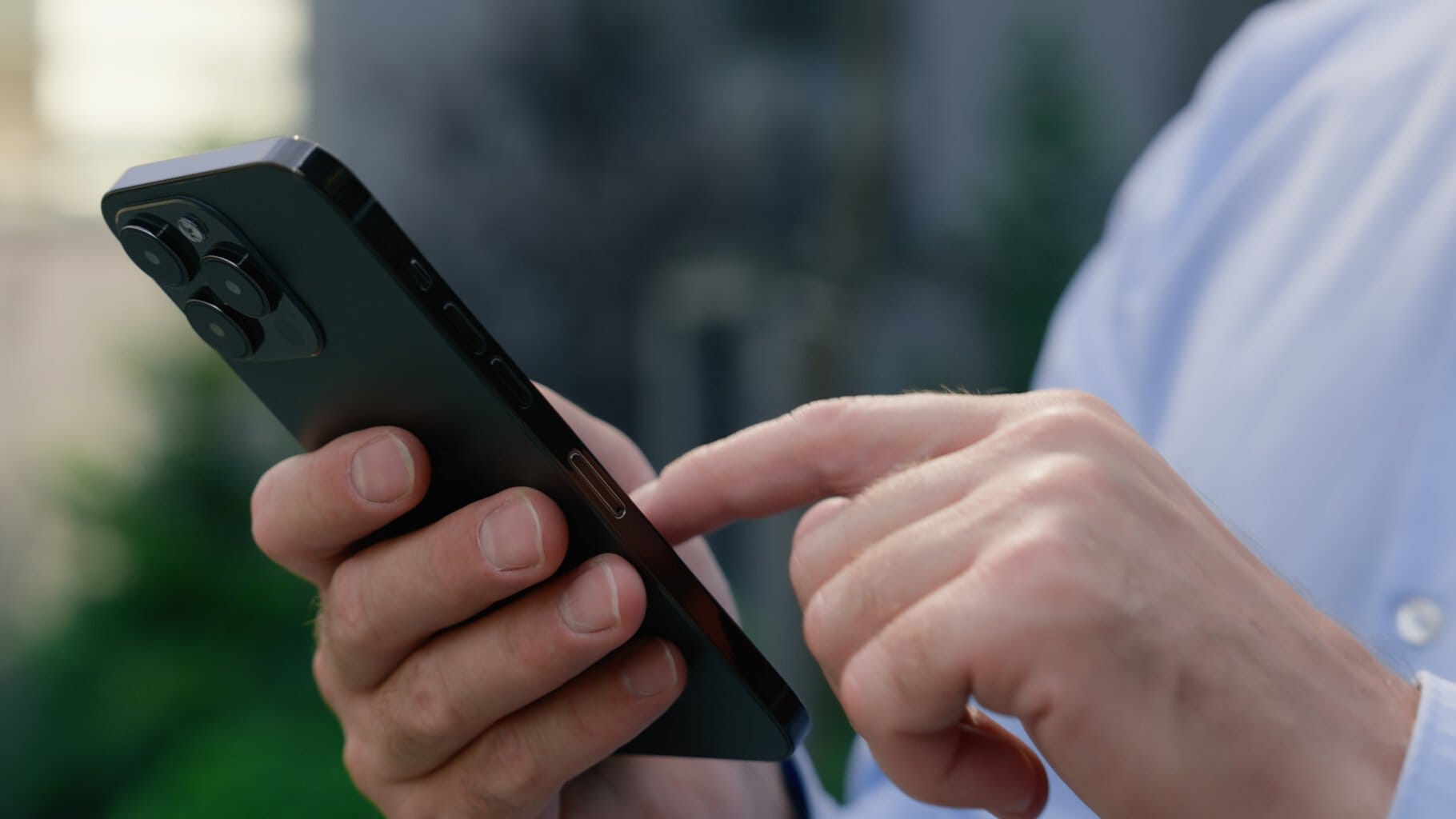 Action prodává alternativu AirTagu za 123 Kč. Lidé ji pořizují po několika kusech, protože je pekelně praktická