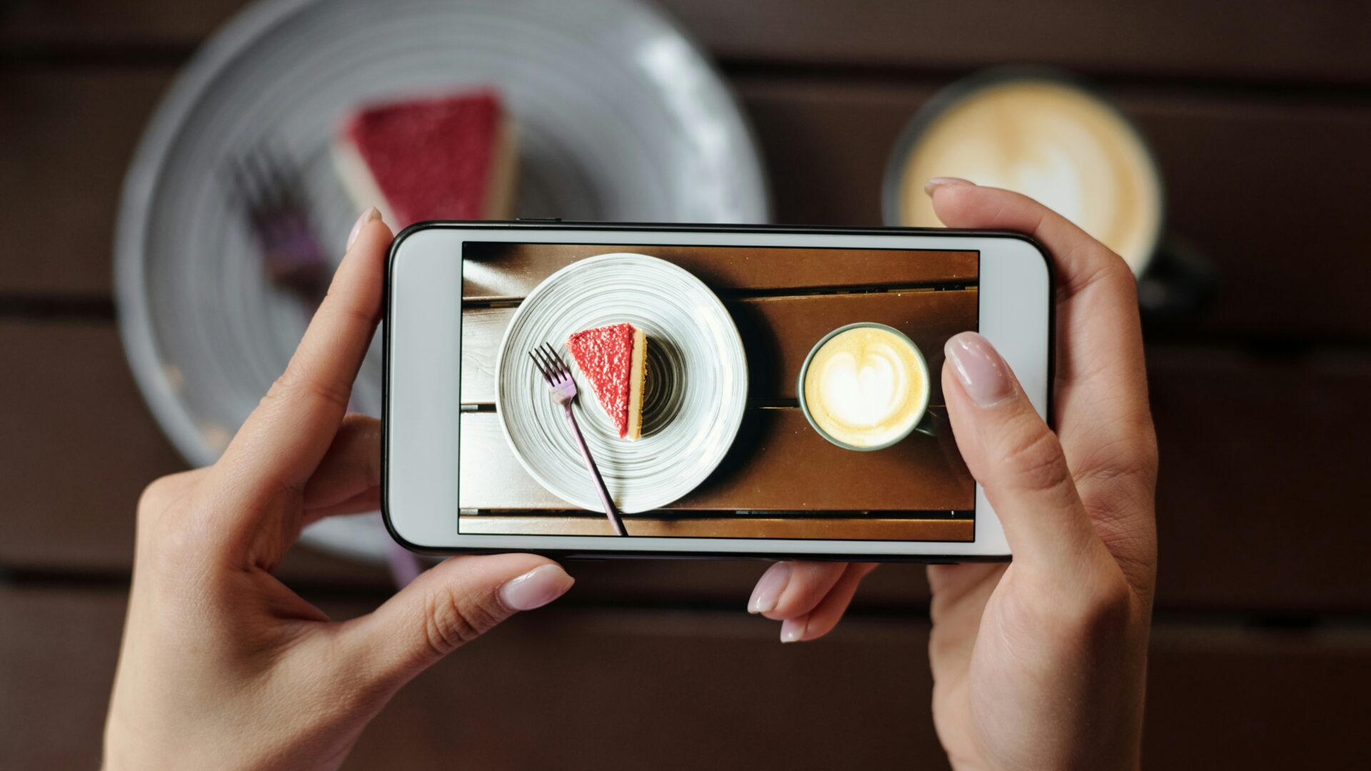 3 nejhorší fotomobily dle DxOMark: S těmito telefony ostrou fotku neuděláte, hlavu na špalku má i Samsung