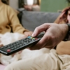 Vypněte tuhle funkci na televizi a filmy budou konečně vypadat jako v kině. Jde o počet snímků za sekundu