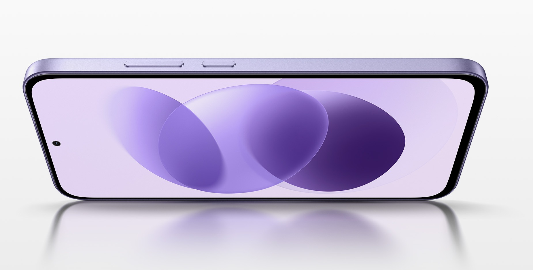 Displej má úhlopříčku 6,99 palce, AMOLED panel a obnovovací frekvenci až 120 Hz. Zdroj: Oficiální materiály distributora.