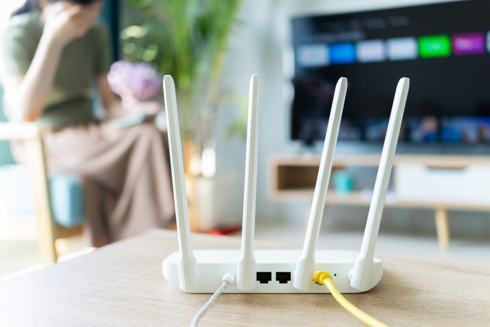 Technik radí: Češi vůbec nepoužívají port USB na routeru. Stačí přitom zapojit flashku a umí věci, které by jinde stály peníze