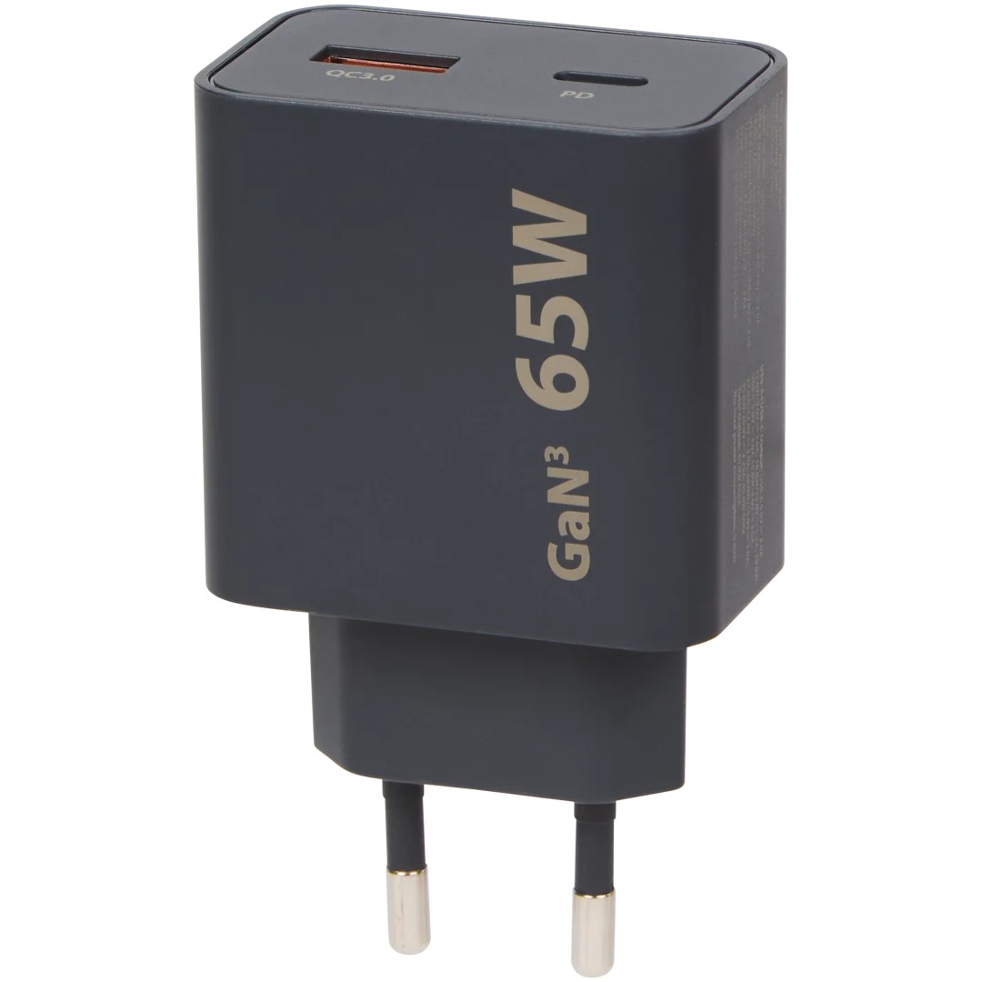 Nabíječka se prodává v bílé i tmavé antracitové variantě a kombinuje porty USB-C a USB-A. Zdroj: Oficiální materiály distributora.